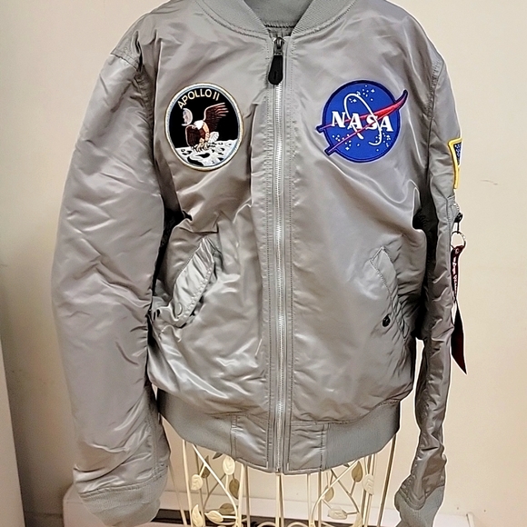 Alpha industries NASA bomber jacket - Picture 2 of 9